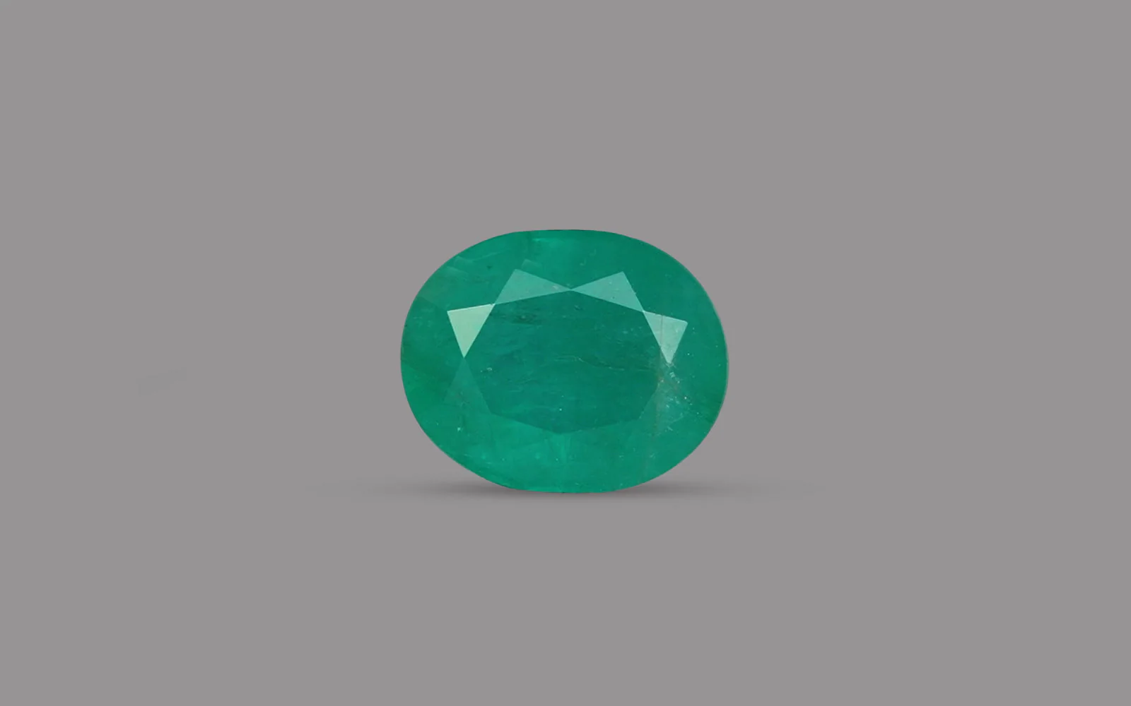 Emerald (Panna) – 3.79 Carat / 4.2 Ratti [GM09849]