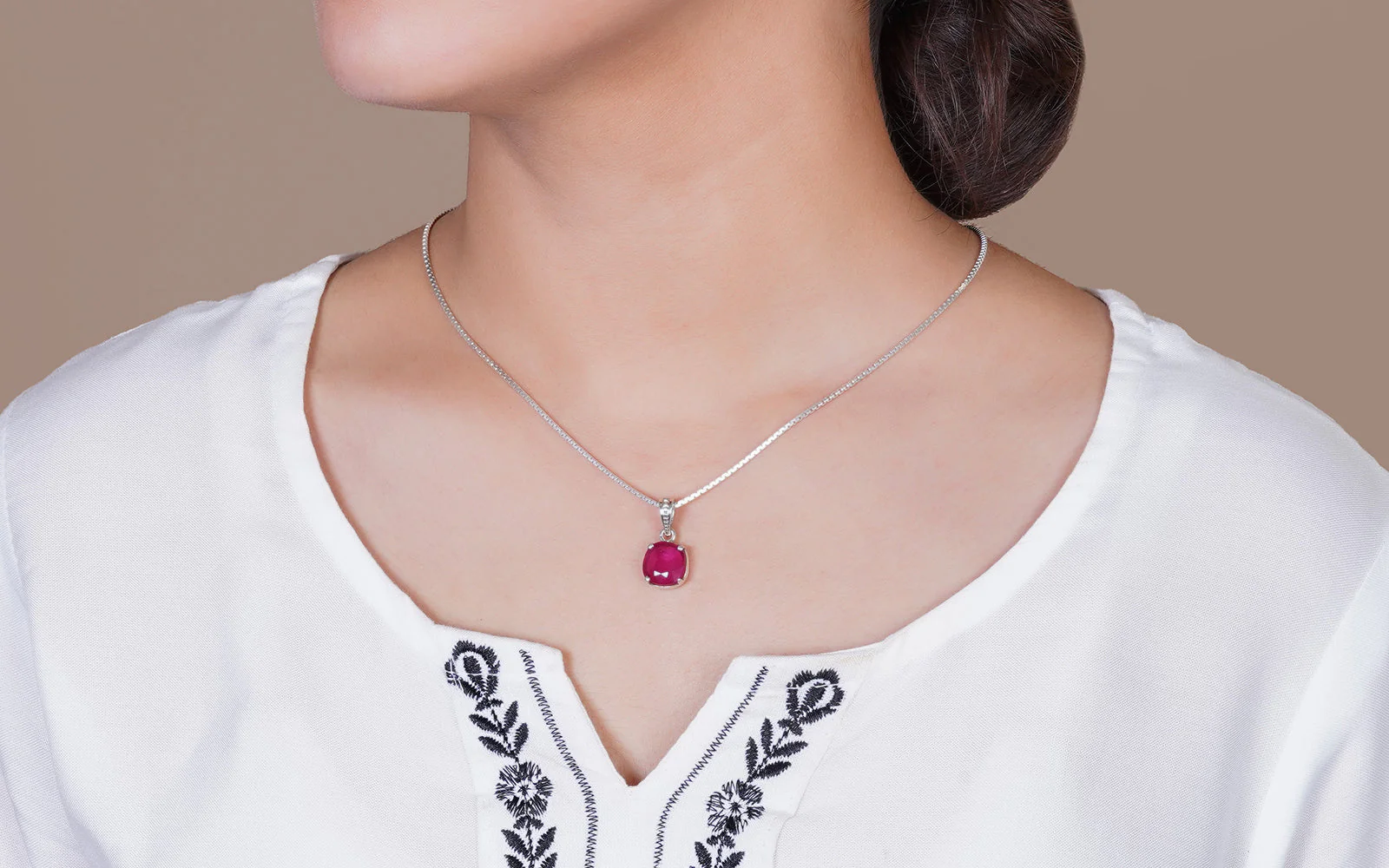 Glass Filled Ruby Pendant – 6.24 Carat / 6.9 Ratti [GM02705] - Image 3