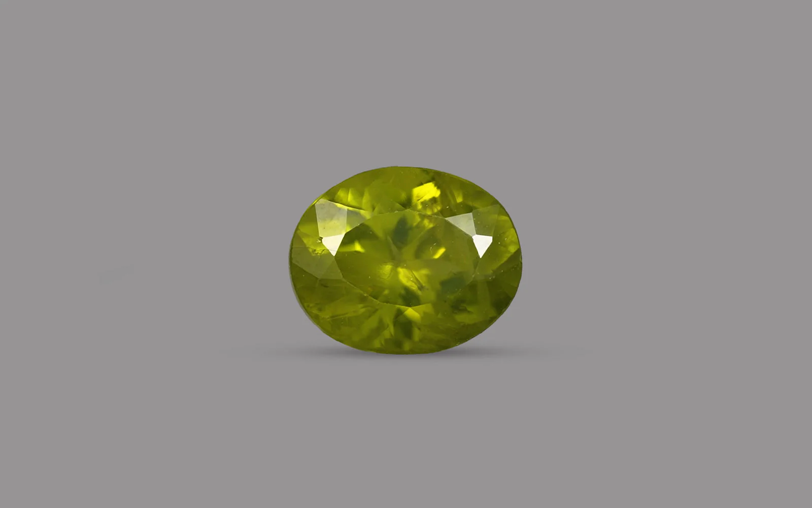 Peridot – 5.16 Carat / 5.7 Ratti [GM09813]