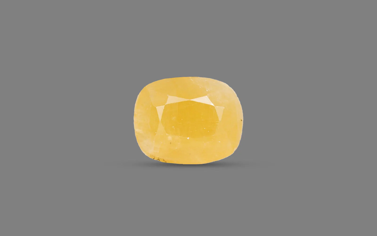 Yellow Sapphire (Pukhraj) – 9.01 Carat / 9.9 Ratti [GM09999]